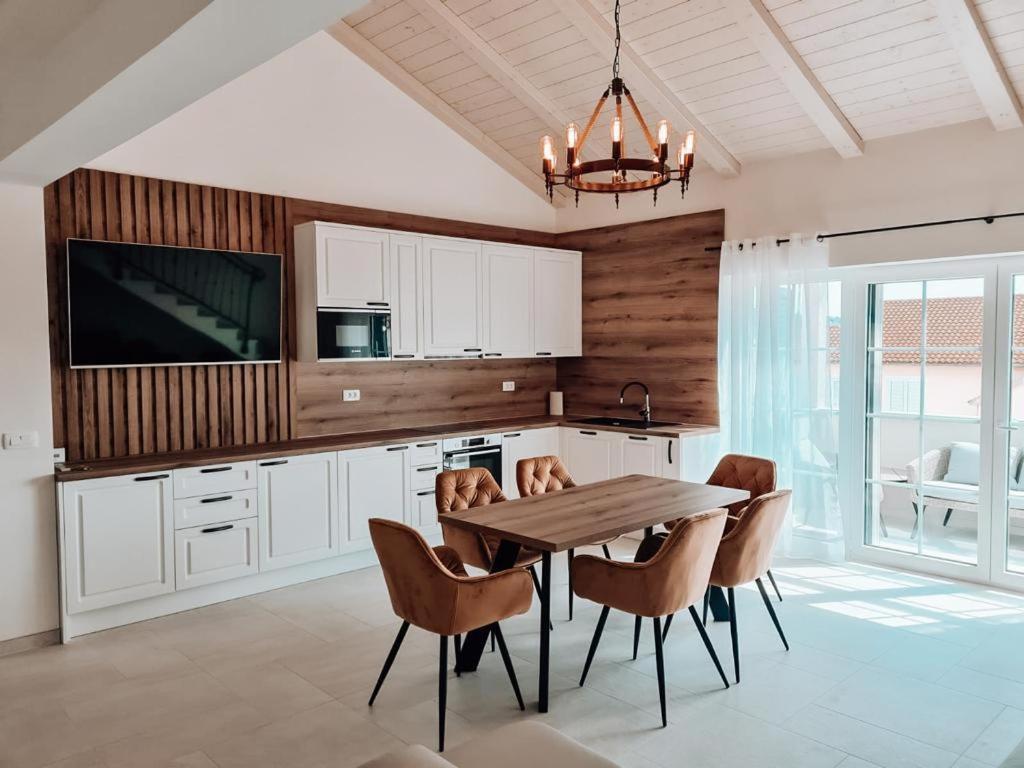 Stone House Jezera Apartment Ngoại thất bức ảnh